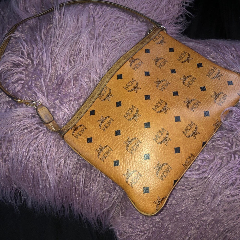 MCM Pouch Bag💕